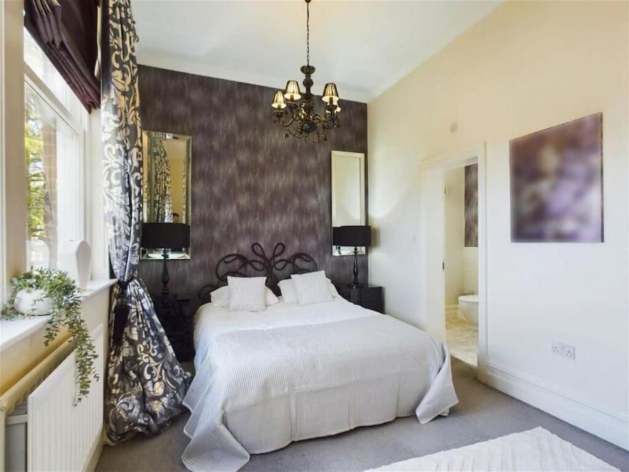 Upmarket Apartment In أورمسكيرك المظهر الخارجي الصورة