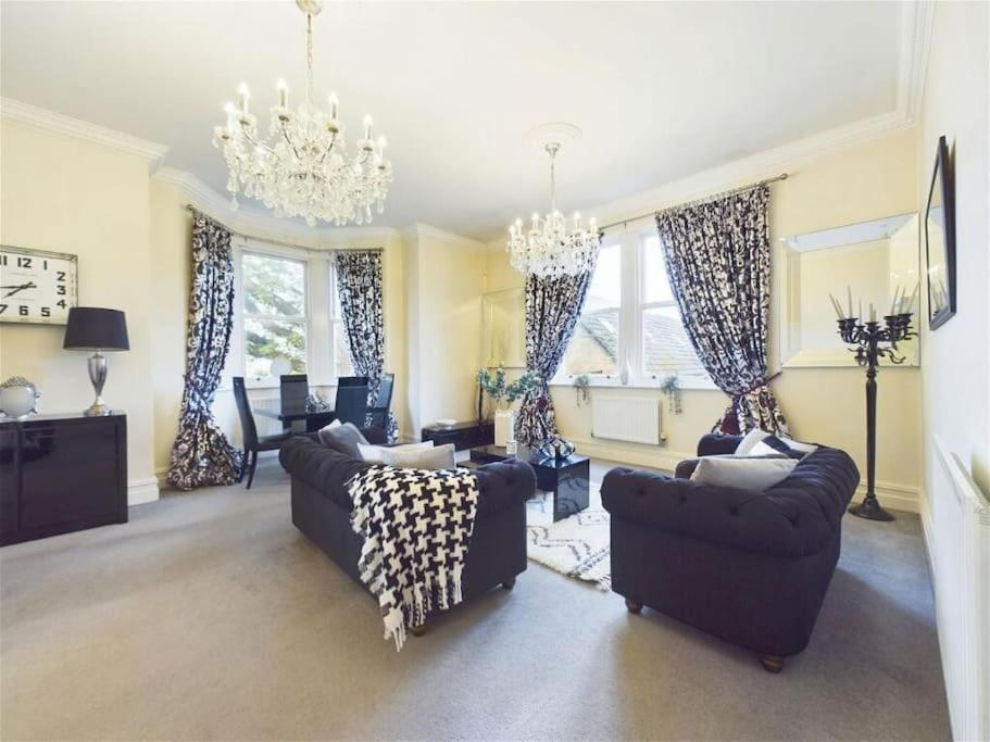Upmarket Apartment In أورمسكيرك المظهر الخارجي الصورة