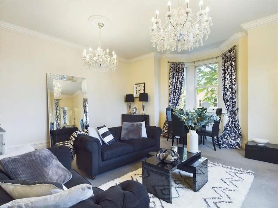 Upmarket Apartment In أورمسكيرك المظهر الخارجي الصورة